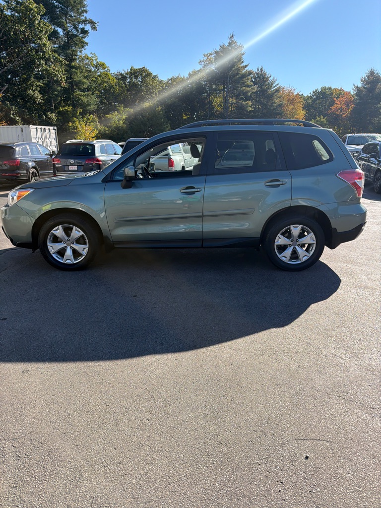 Photo 7 of this SUBARU FORESTER