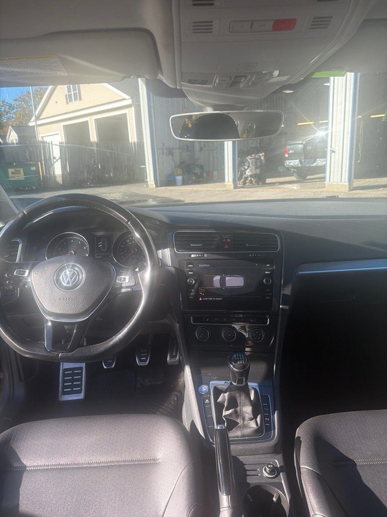 Photo 11 of this VOLKSWAGEN GOLF ALLTRACK