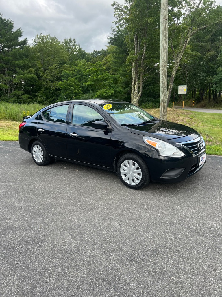 2018 NISSAN VERSA