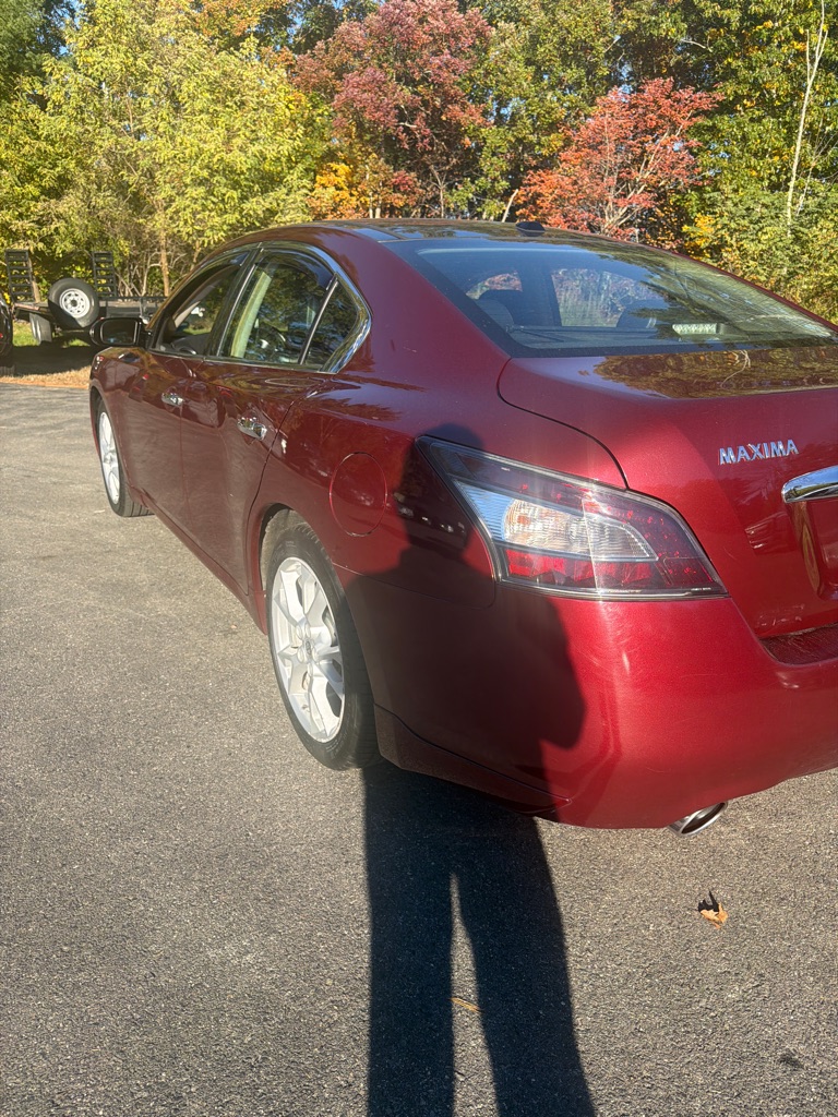 Photo 4 of this NISSAN MAXIMA