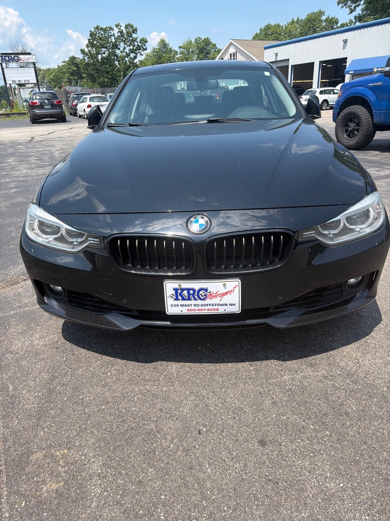 Photo 2 of this BMW 335