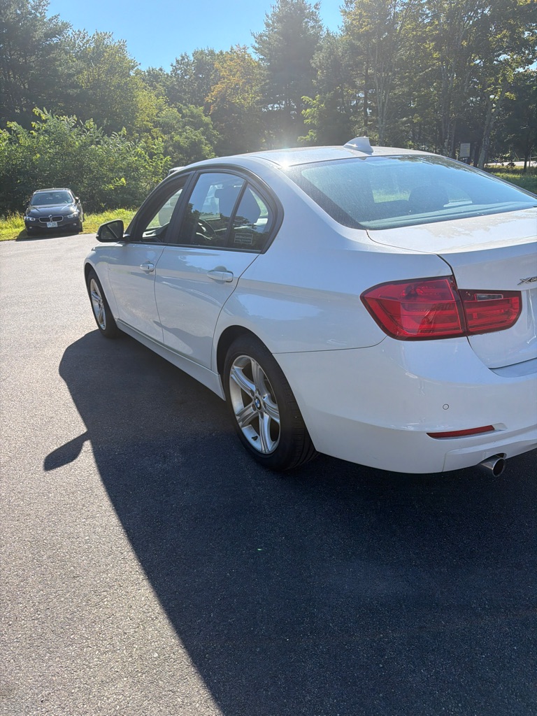 Photo 5 of this BMW 328