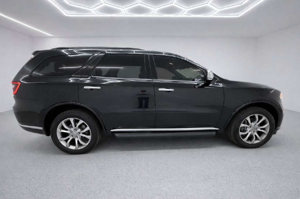 Photo 2 of this DODGE DURANGO