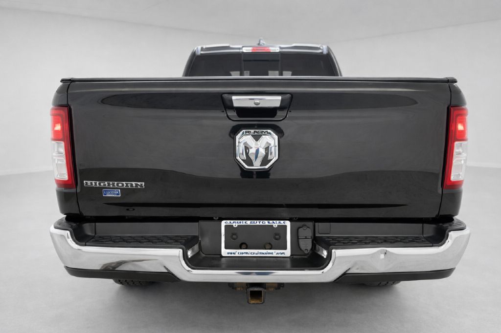 Photo 4 of this RAM 1500
