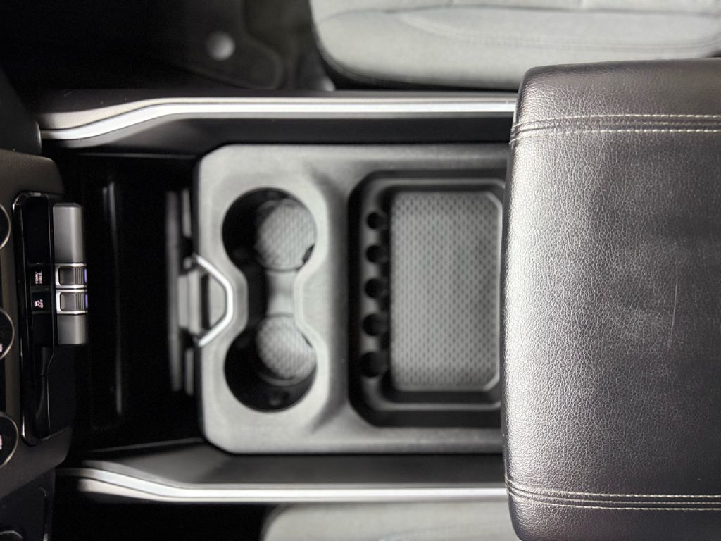 Photo 20 of this RAM 1500