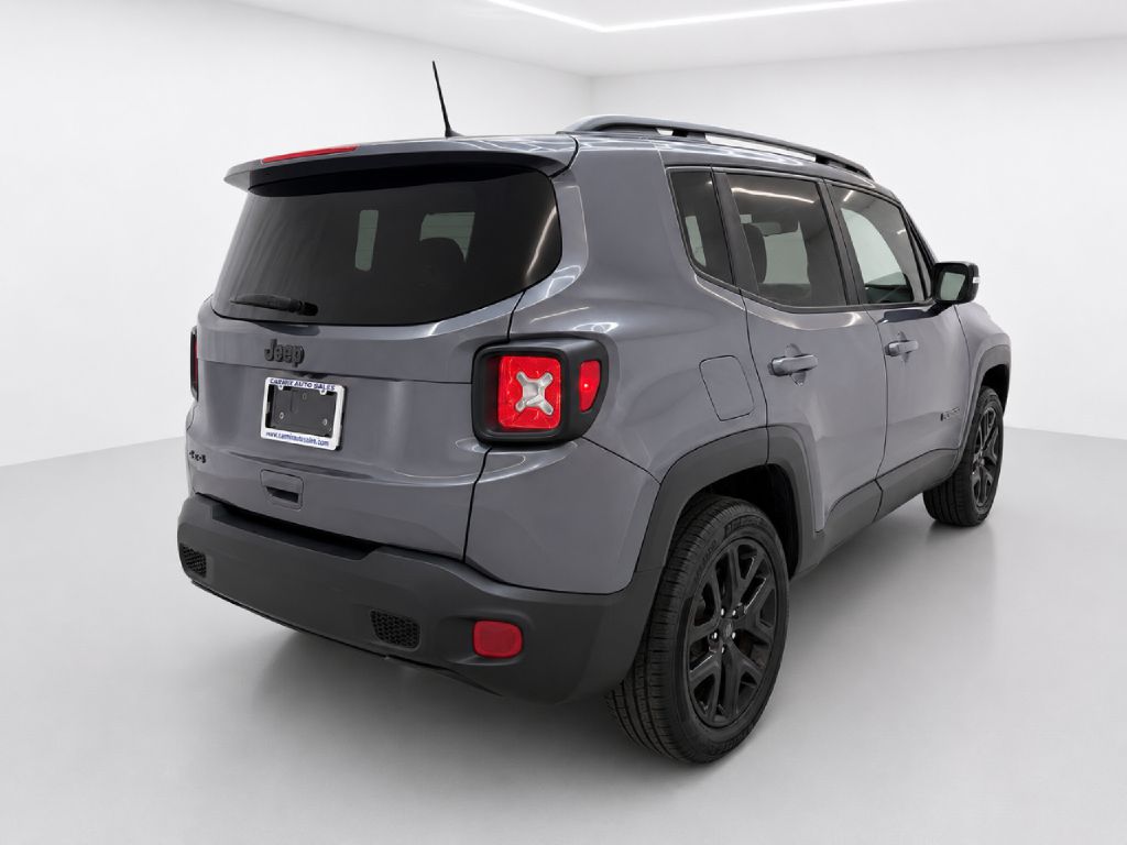 Photo 3 of this JEEP RENEGADE
