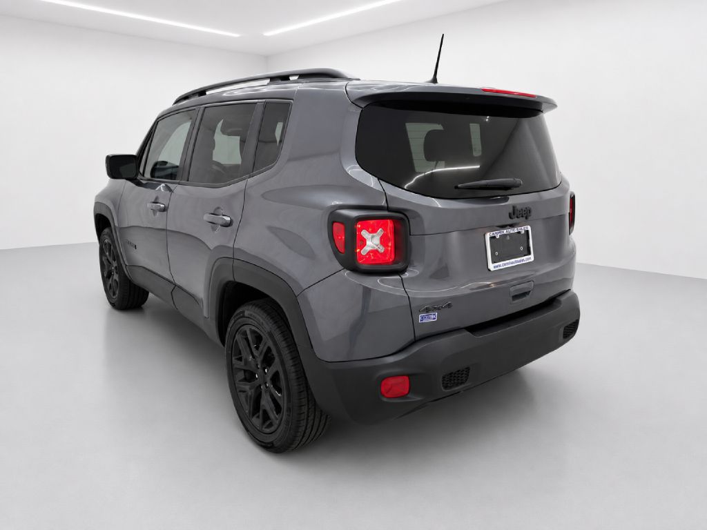Photo 5 of this JEEP RENEGADE