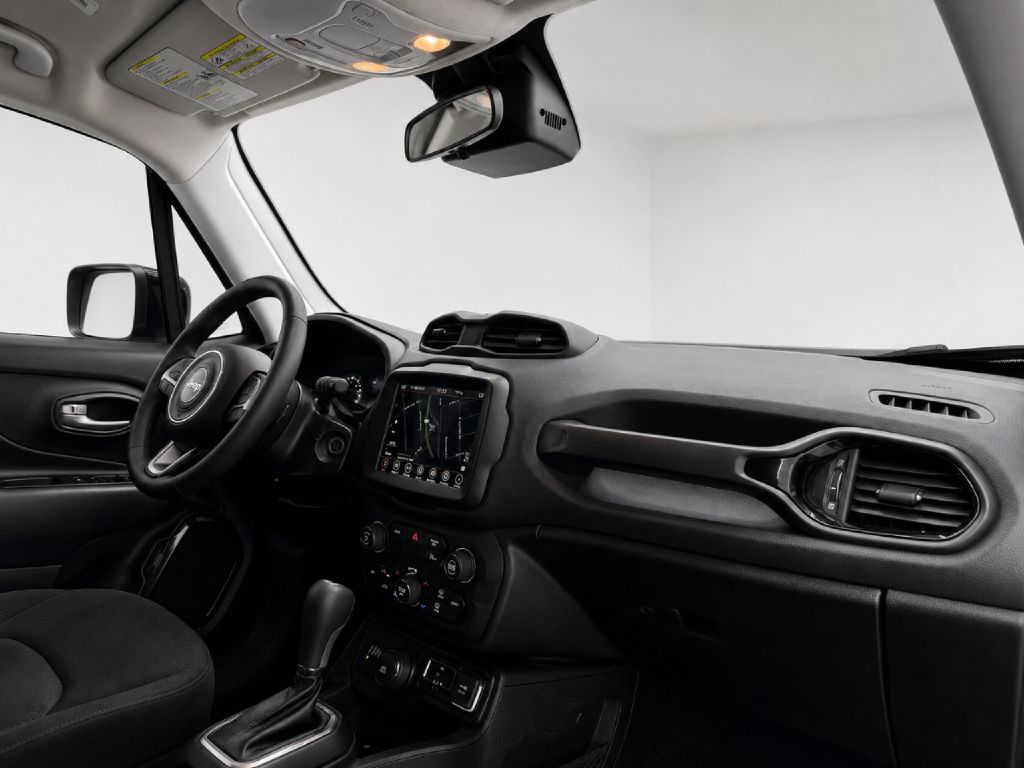 Photo 37 of this JEEP RENEGADE