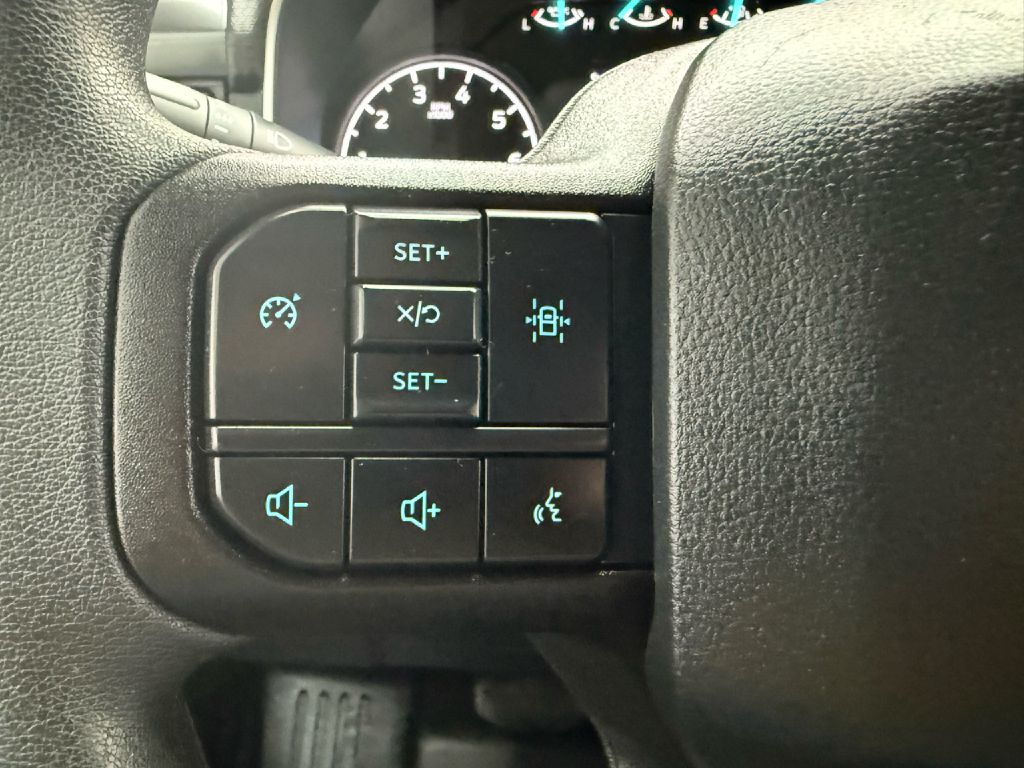 Photo 12 of this FORD F150