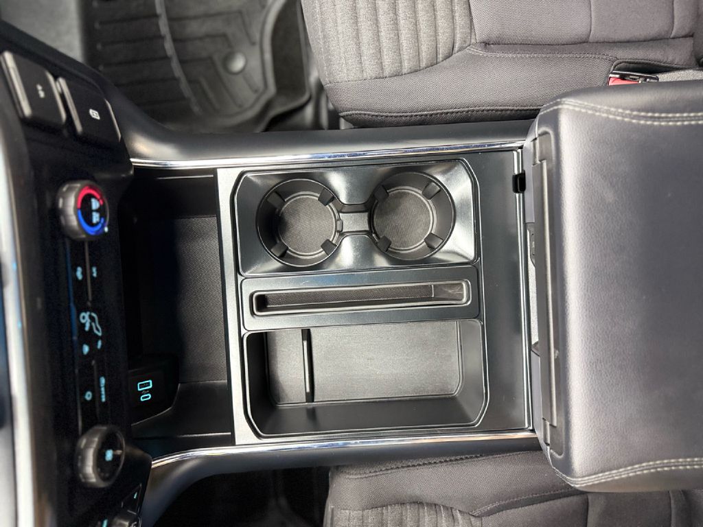 Photo 20 of this FORD F150