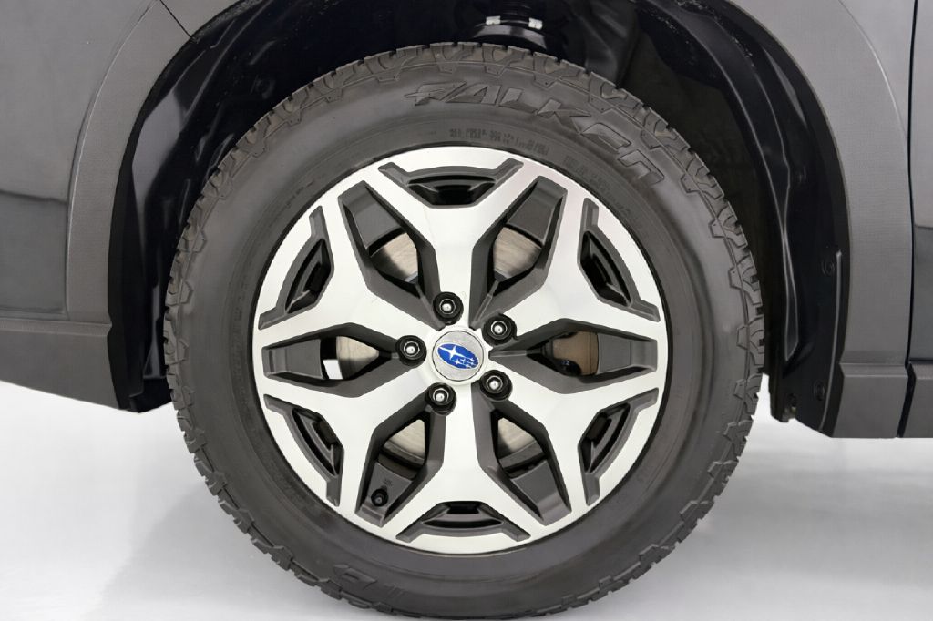 Photo 27 of this SUBARU FORESTER