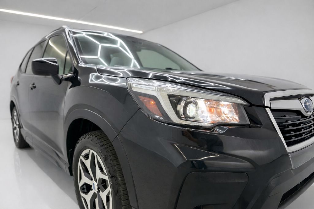 Photo 35 of this SUBARU FORESTER