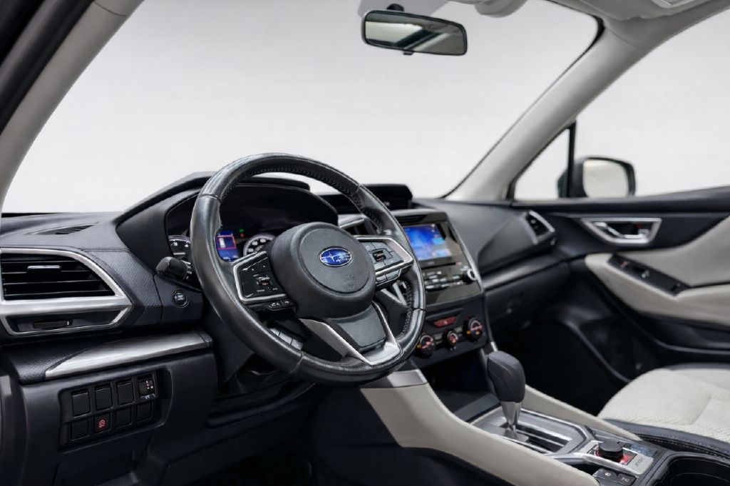 Photo 37 of this SUBARU FORESTER