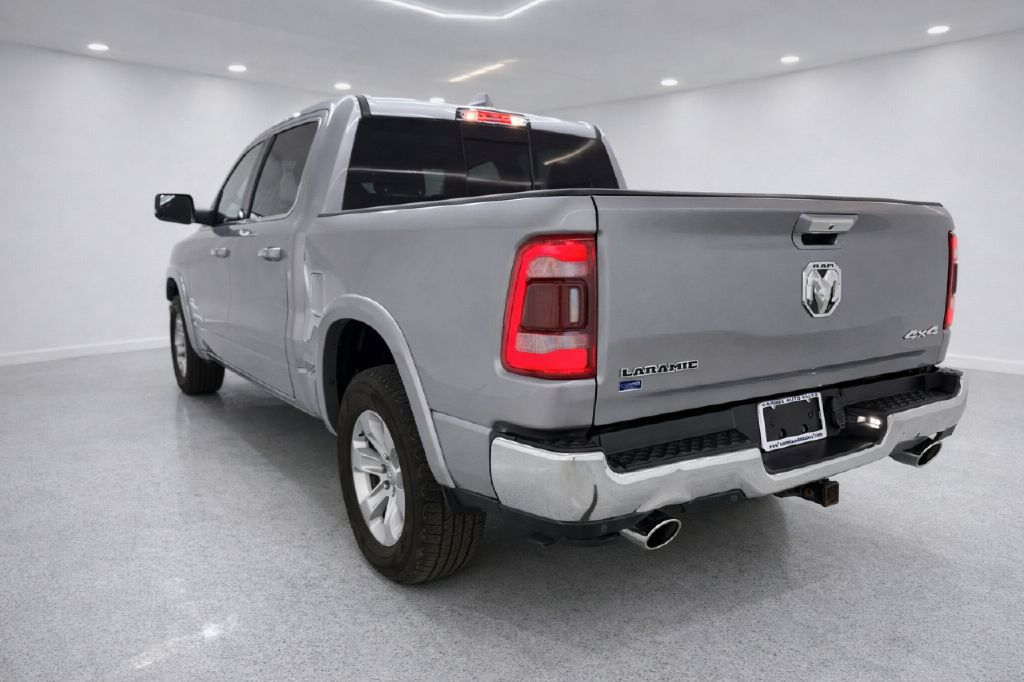 Photo 5 of this RAM 1500