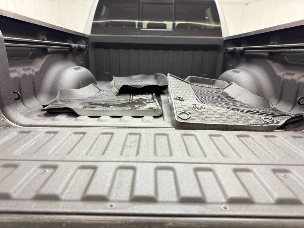 Photo 26 of this RAM 1500