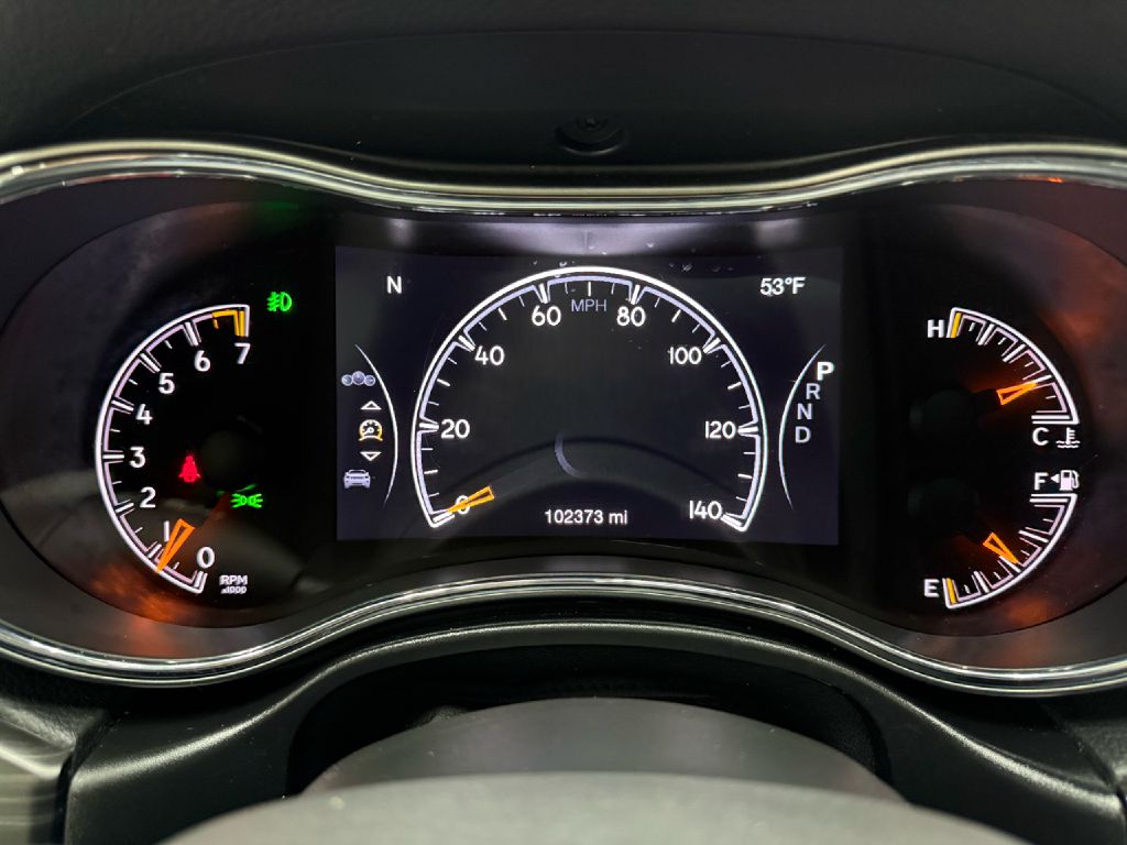 Photo 16 of this JEEP GRAND CHEROKEE