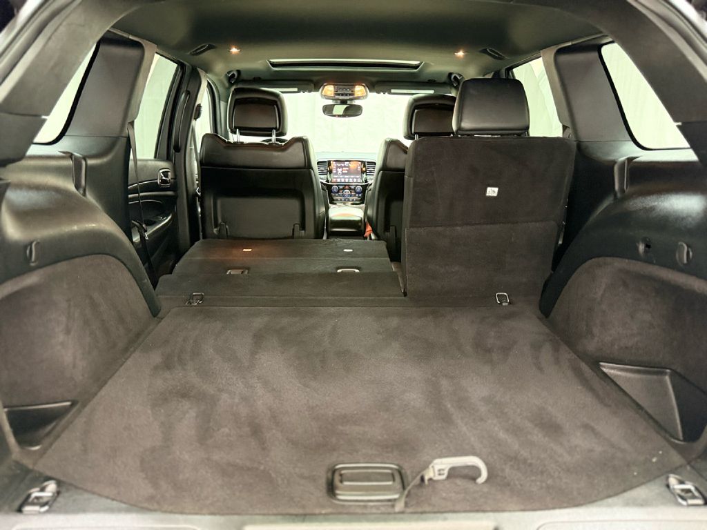 Photo 27 of this JEEP GRAND CHEROKEE