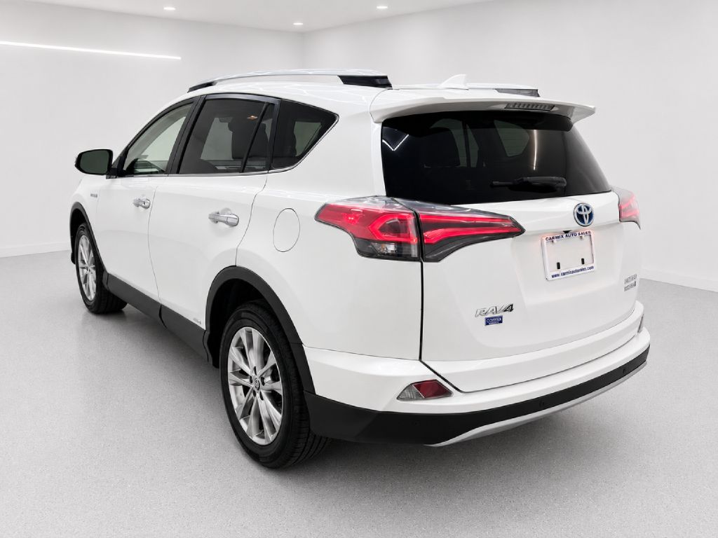 Photo 5 of this TOYOTA RAV4 HV