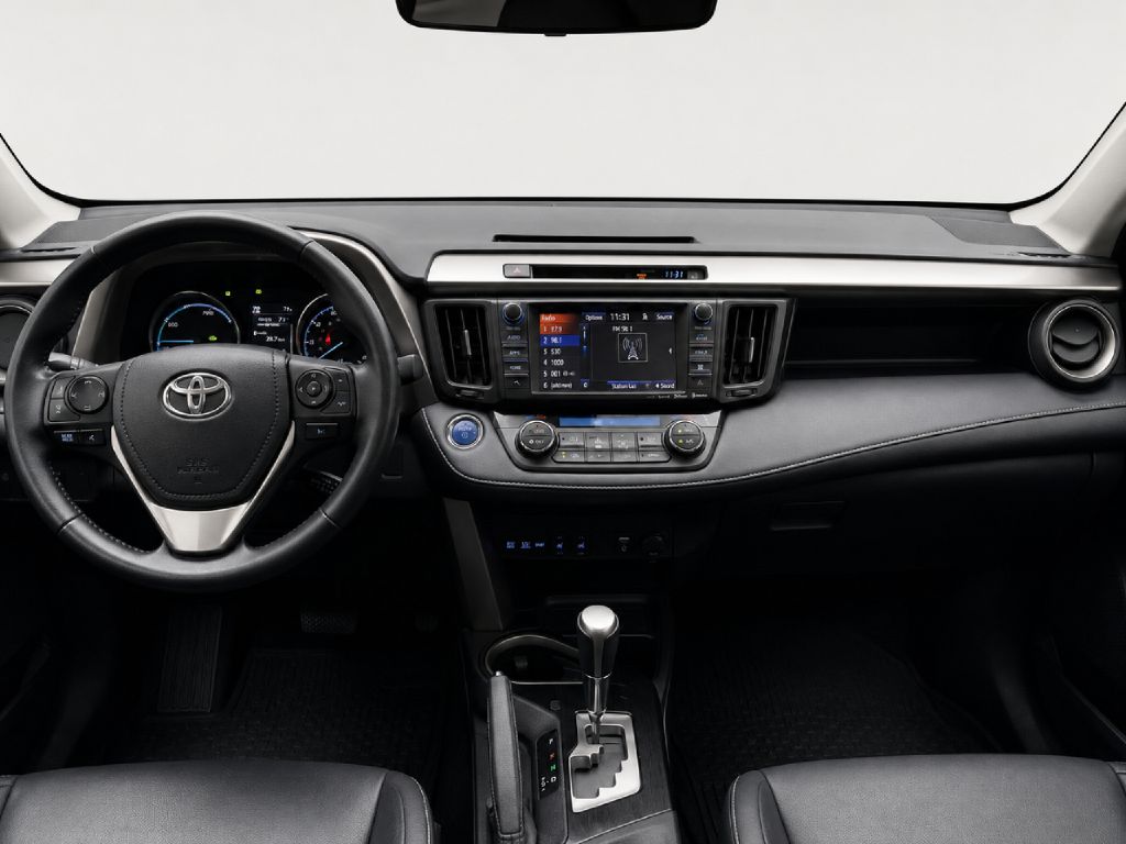 Photo 24 of this TOYOTA RAV4 HV