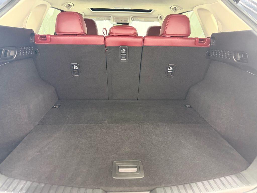 Photo 24 of this MAZDA CX-5