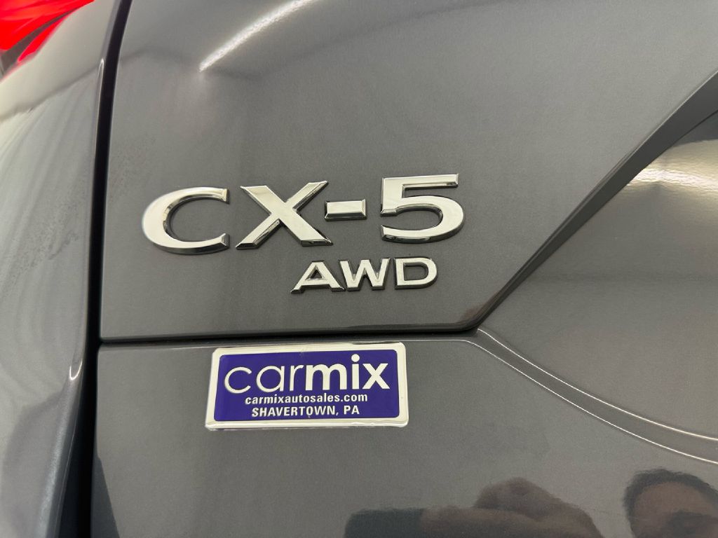 Photo 37 of this MAZDA CX-5