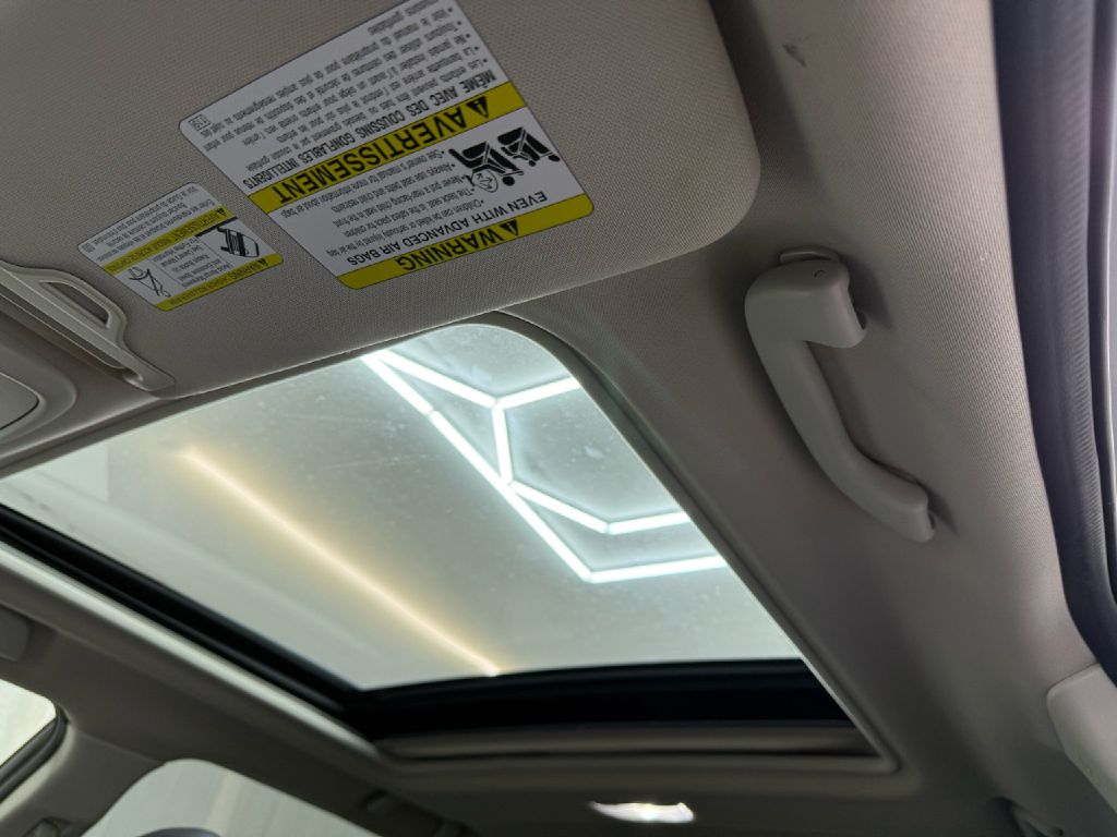 Photo 11 of this SUBARU FORESTER