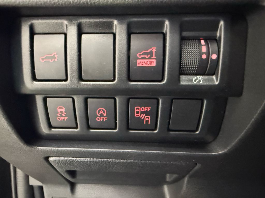 Photo 23 of this SUBARU FORESTER