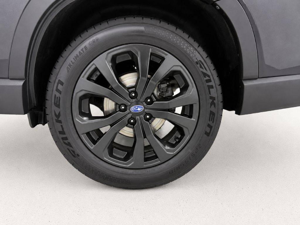 Photo 32 of this SUBARU FORESTER