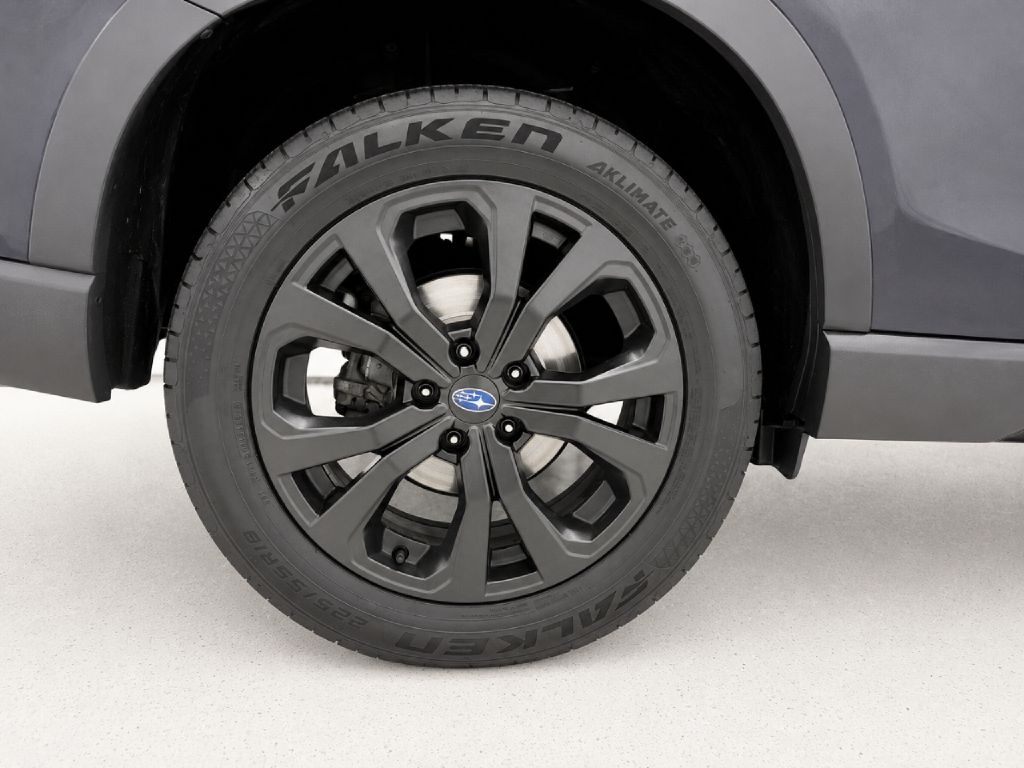 Photo 33 of this SUBARU FORESTER