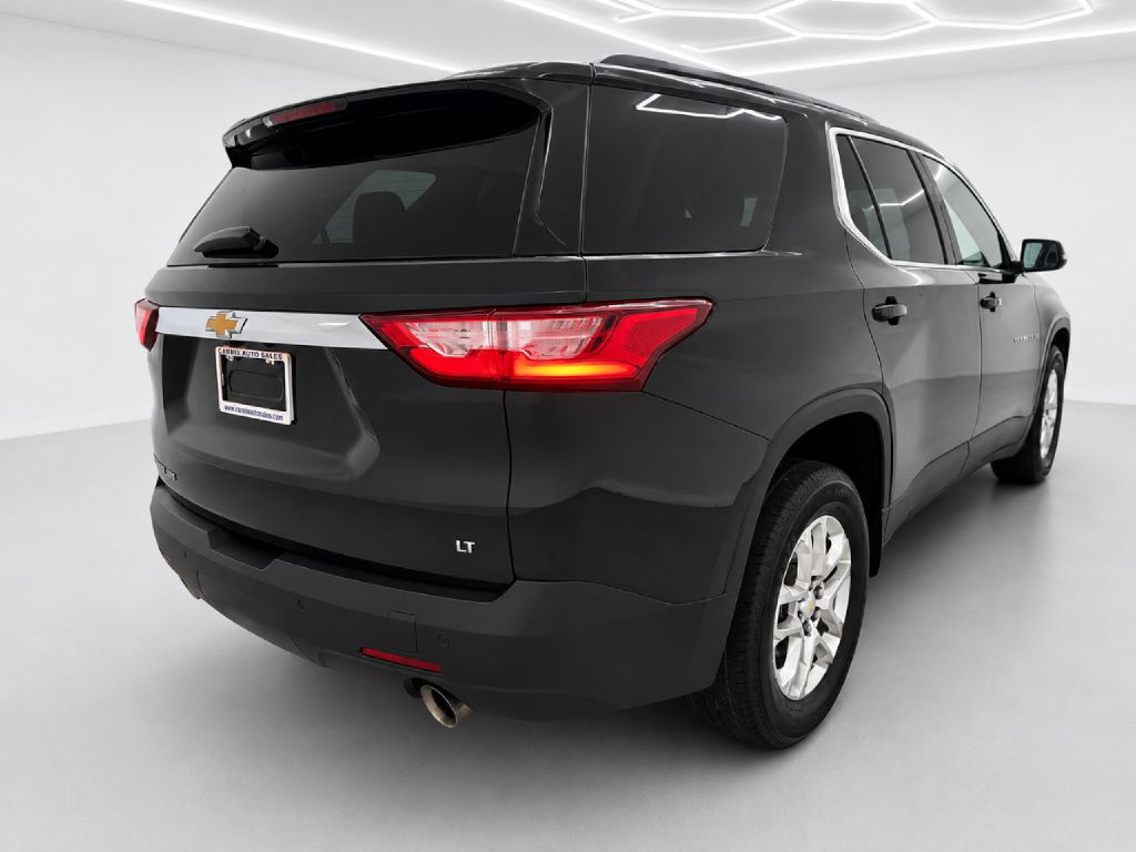 Photo 3 of this CHEVROLET TRAVERSE