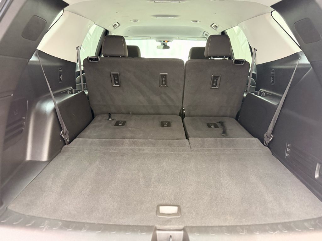 Photo 28 of this CHEVROLET TRAVERSE