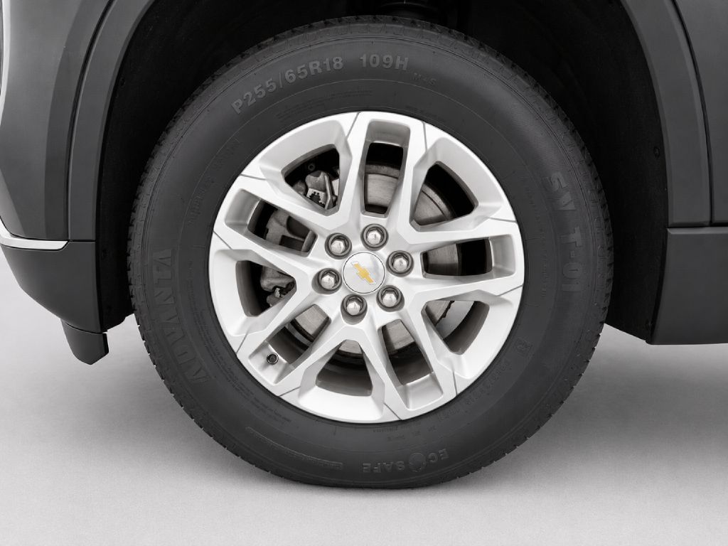 Photo 30 of this CHEVROLET TRAVERSE