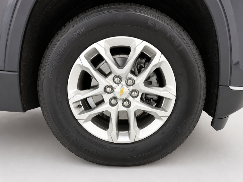Photo 34 of this CHEVROLET TRAVERSE