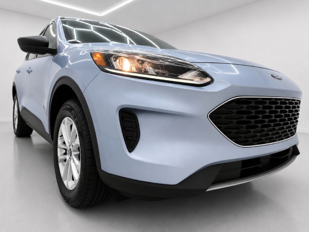 Photo 35 of this FORD ESCAPE