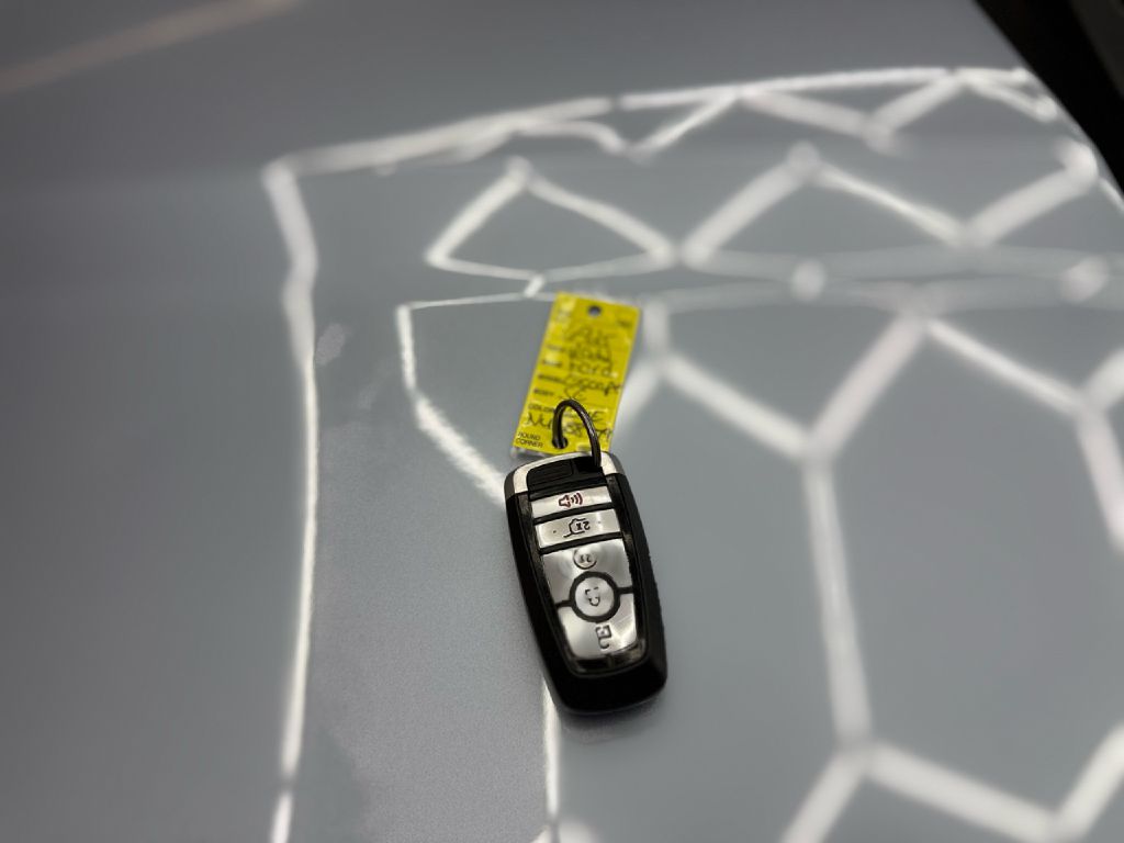Photo 39 of this FORD ESCAPE