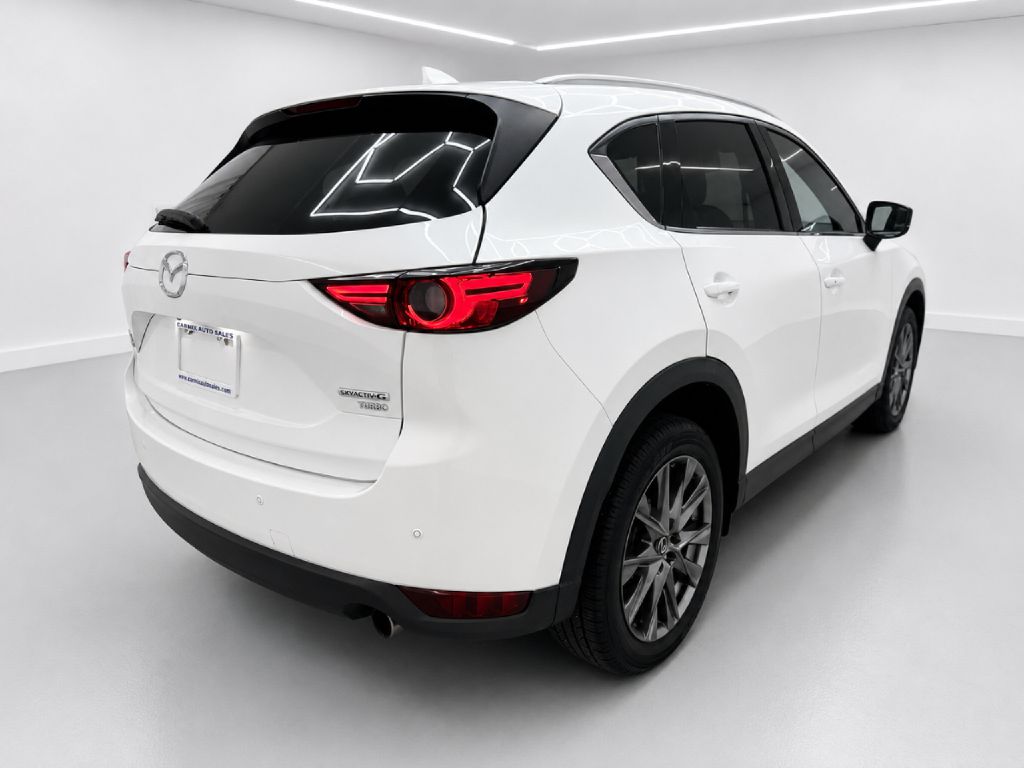 Photo 3 of this MAZDA CX-5