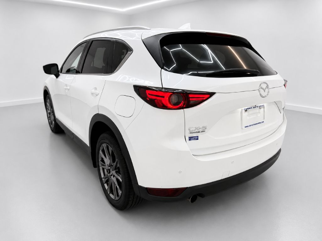 Photo 5 of this MAZDA CX-5