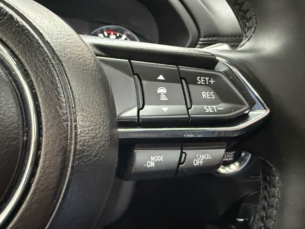 Photo 15 of this MAZDA CX-5