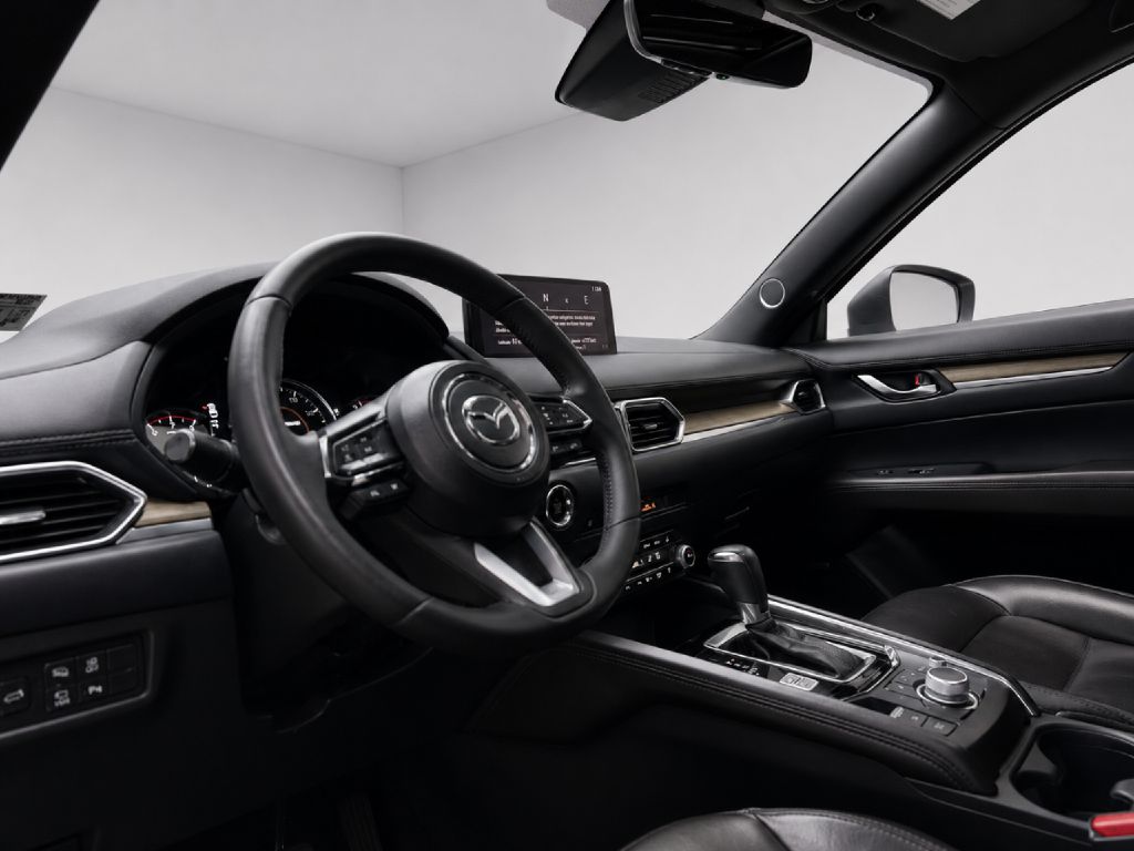 Photo 41 of this MAZDA CX-5