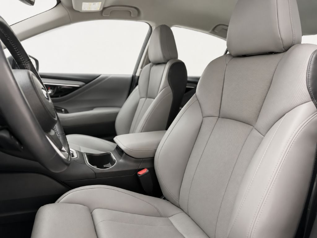 Photo 9 of this SUBARU LEGACY
