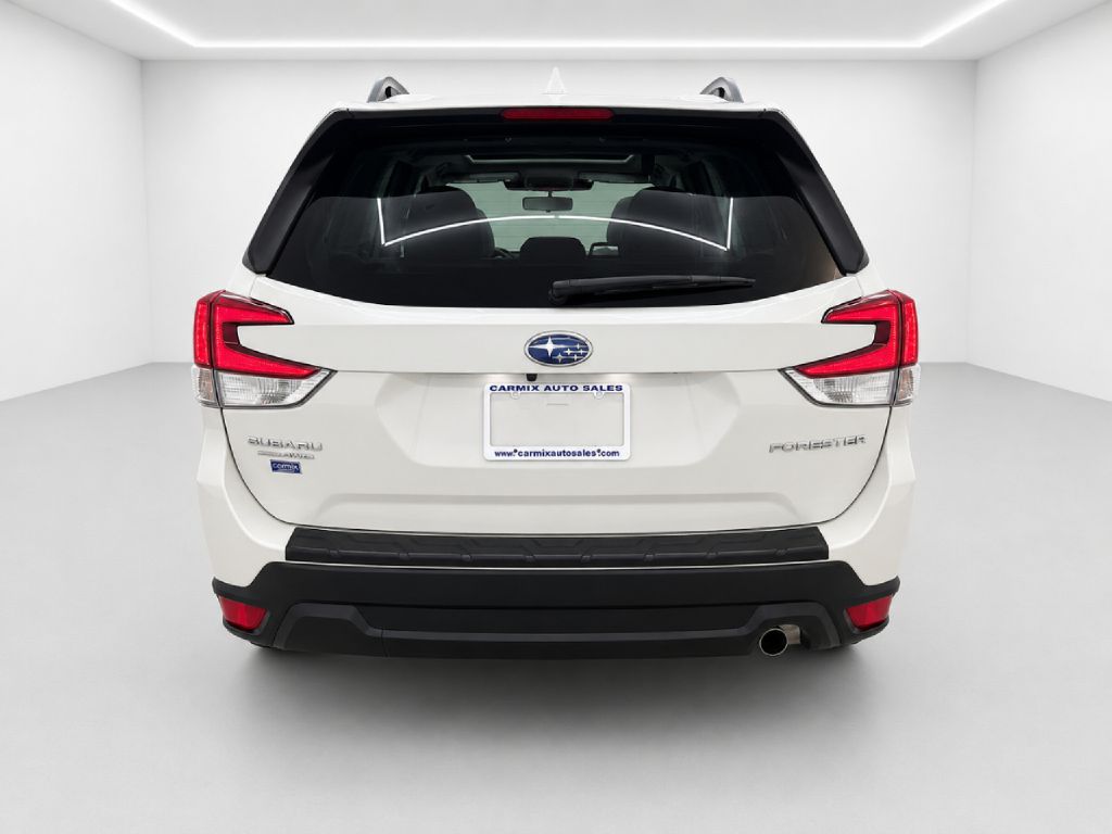 Photo 4 of this SUBARU FORESTER