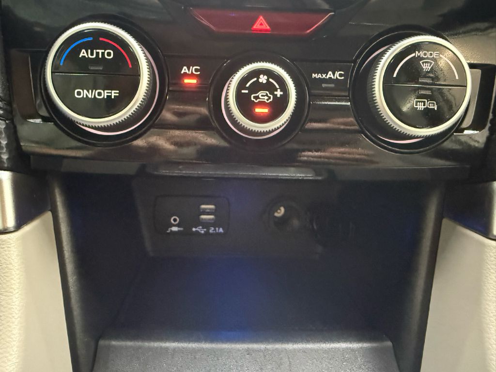 Photo 19 of this SUBARU FORESTER