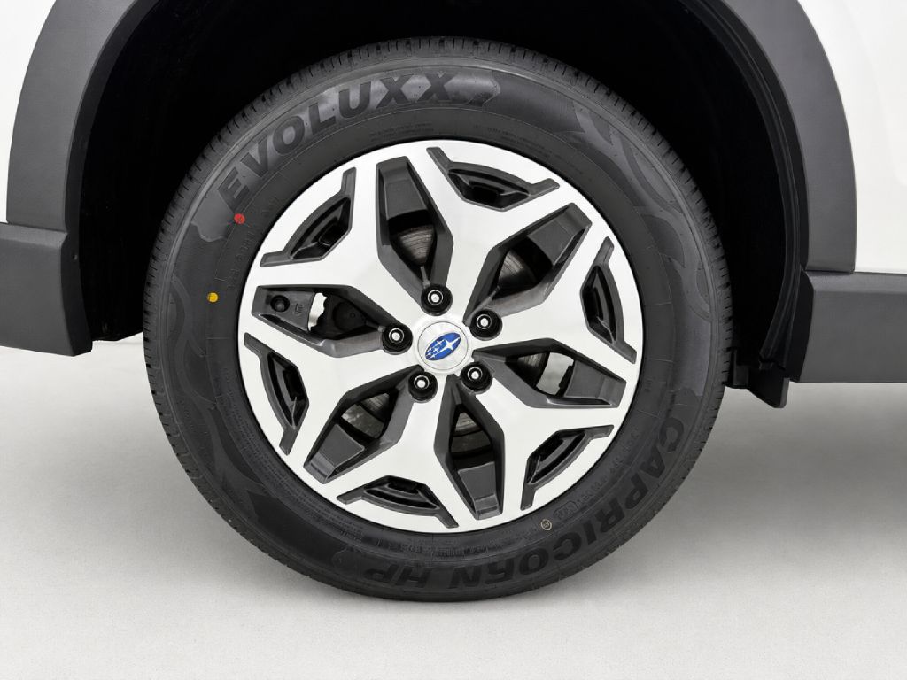 Photo 31 of this SUBARU FORESTER