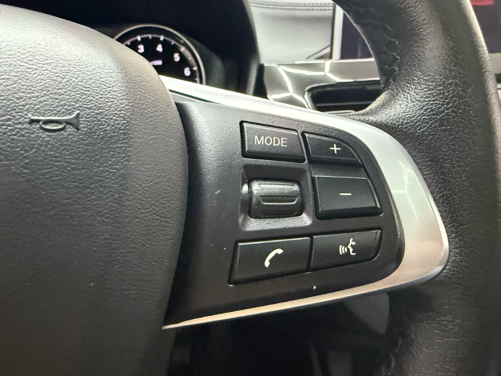 Photo 15 of this BMW X1