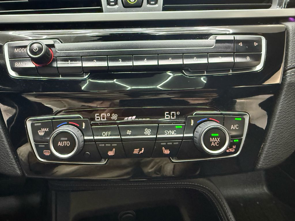 Photo 19 of this BMW X1