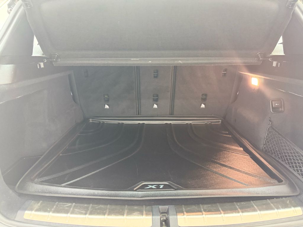 Photo 24 of this BMW X1