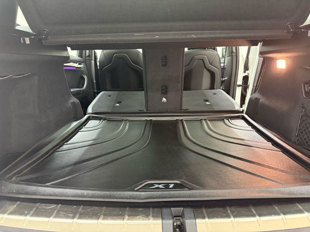 Photo 26 of this BMW X1