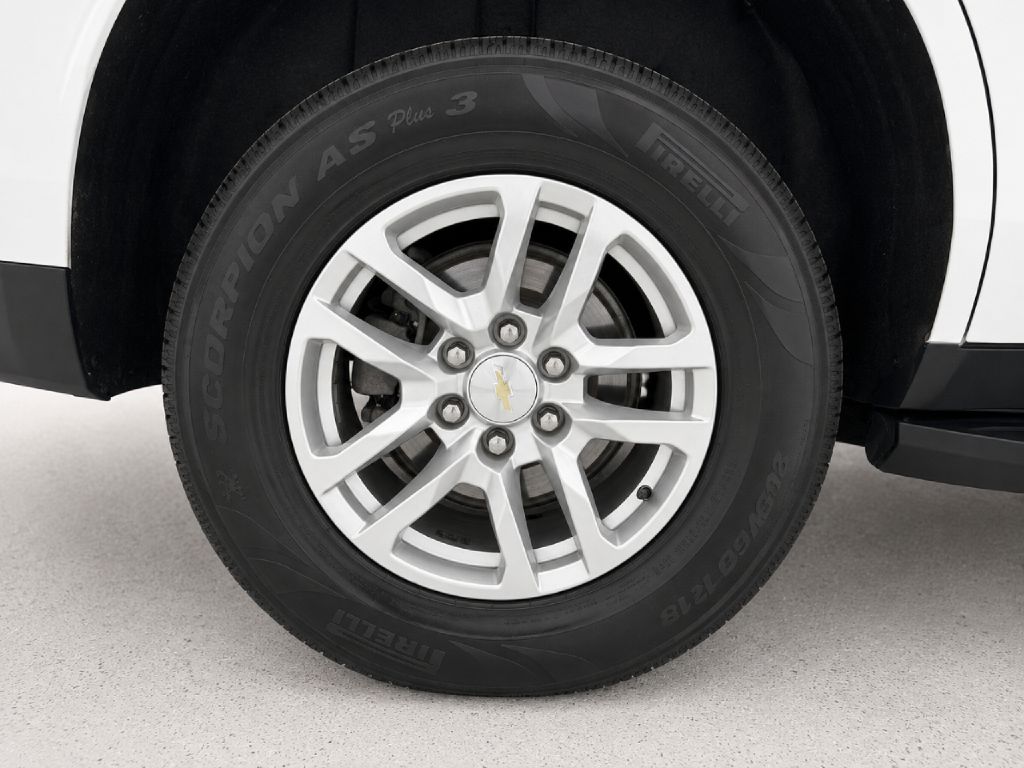 Photo 35 of this CHEVROLET TAHOE