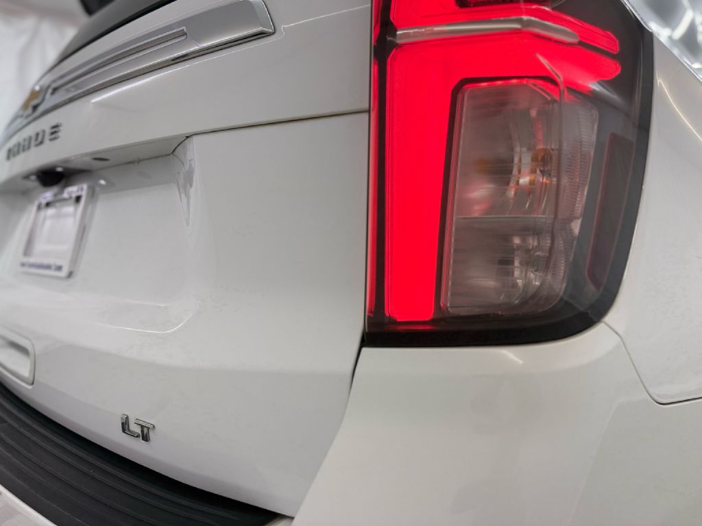 Photo 41 of this CHEVROLET TAHOE