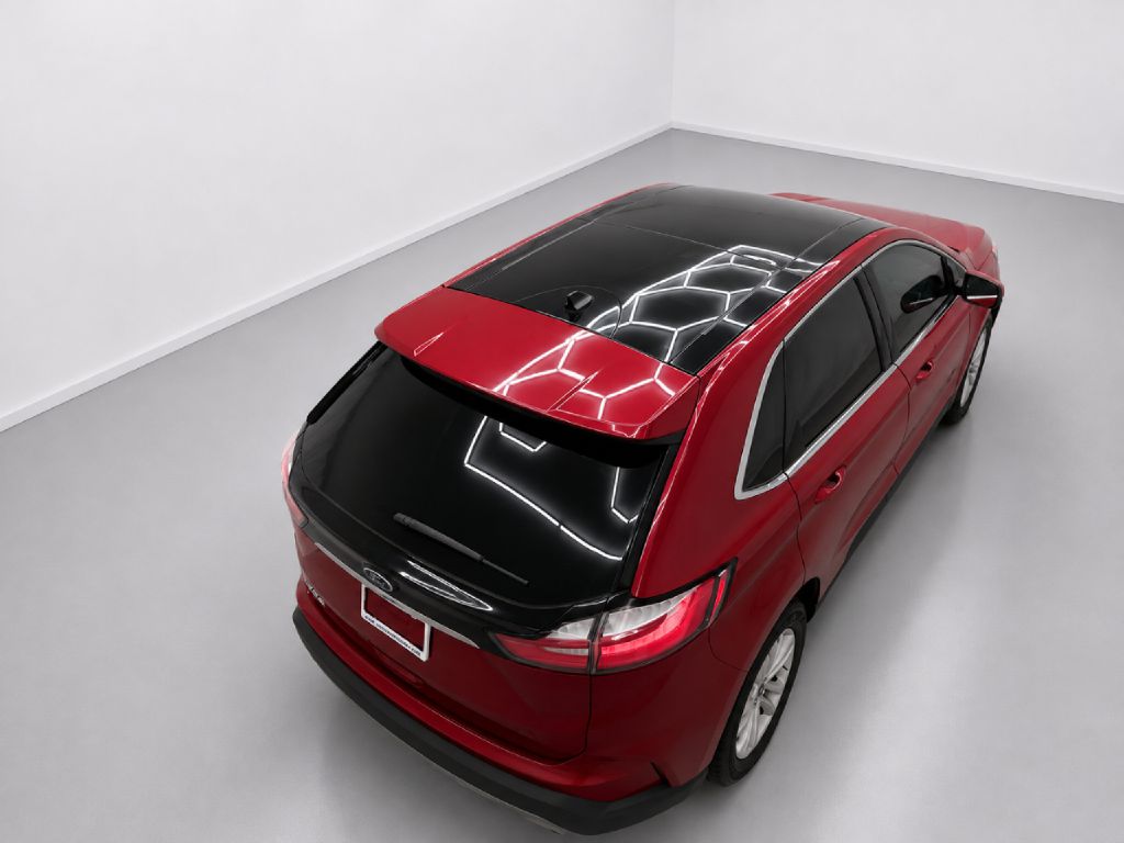 Photo 35 of this FORD EDGE